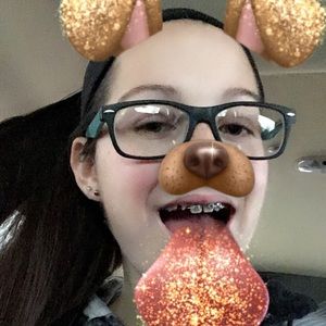 Meet your Posher, Tabitha